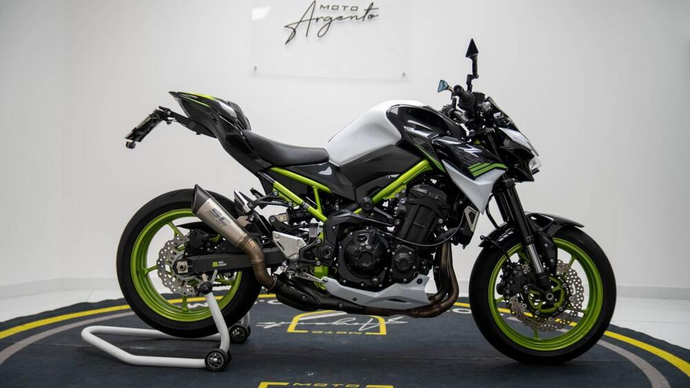 Kawasaki Z 900 (2021 - 24) (7)