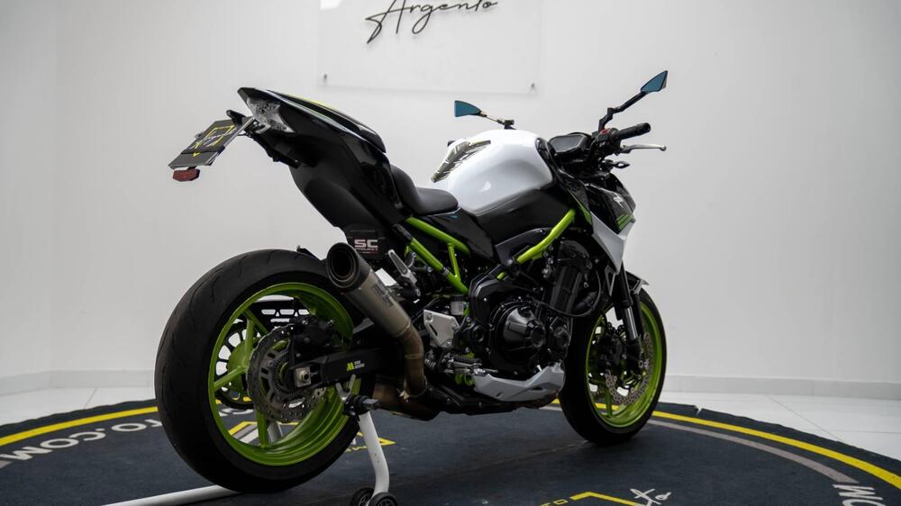 Kawasaki Z 900 (2021 - 24) (8)