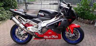 Aprilia RSV 1000 R (2006 - 09) usata