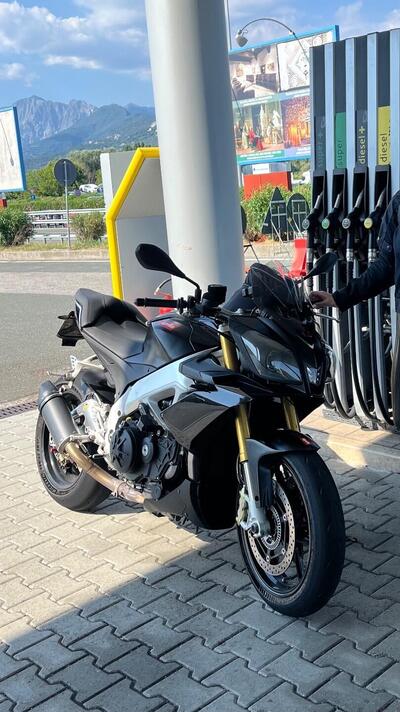 Aprilia Tuono V4 R APRC ABS (2013 - 15) usata