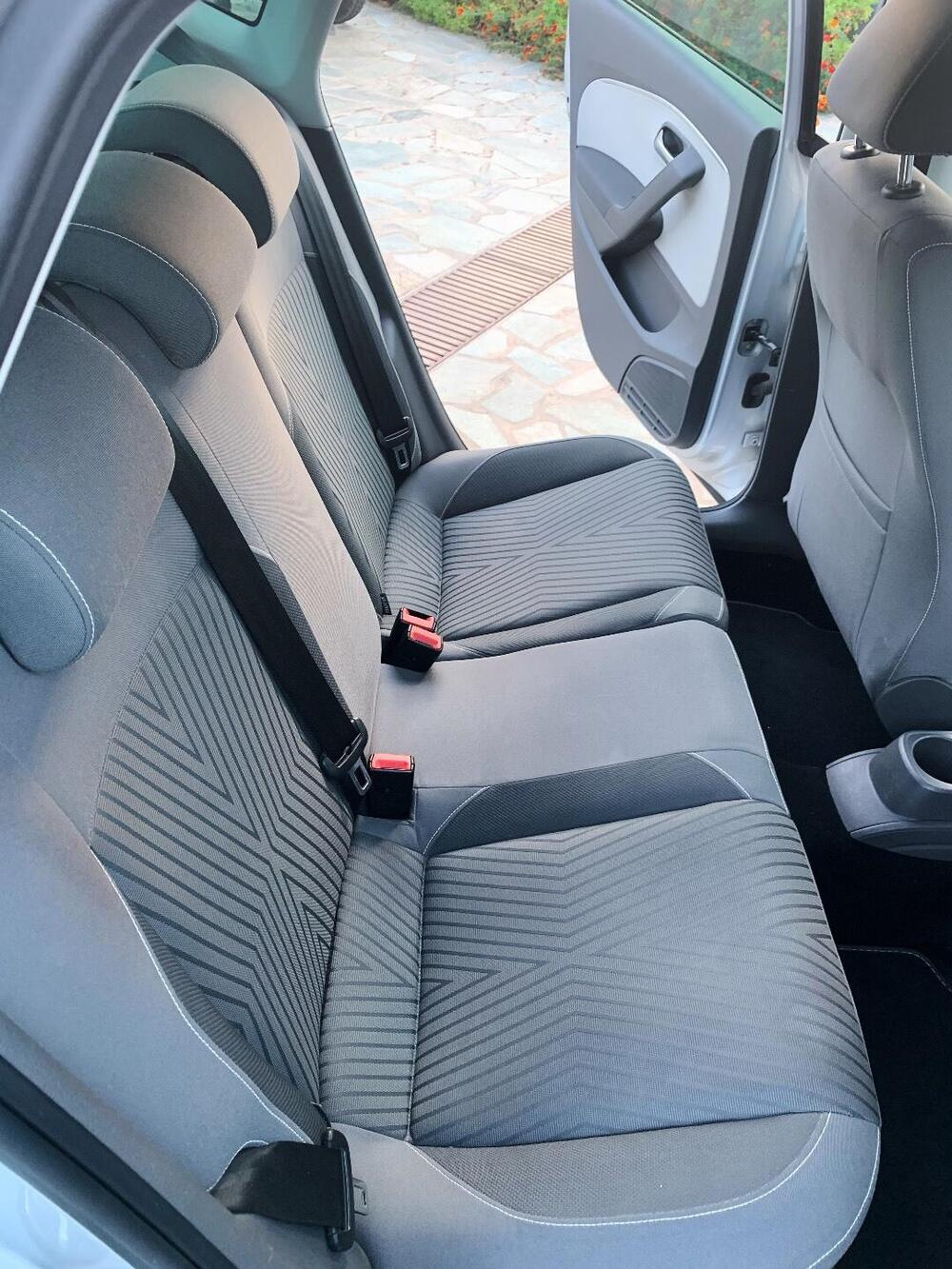 Volkswagen Polo usata a Napoli (10)