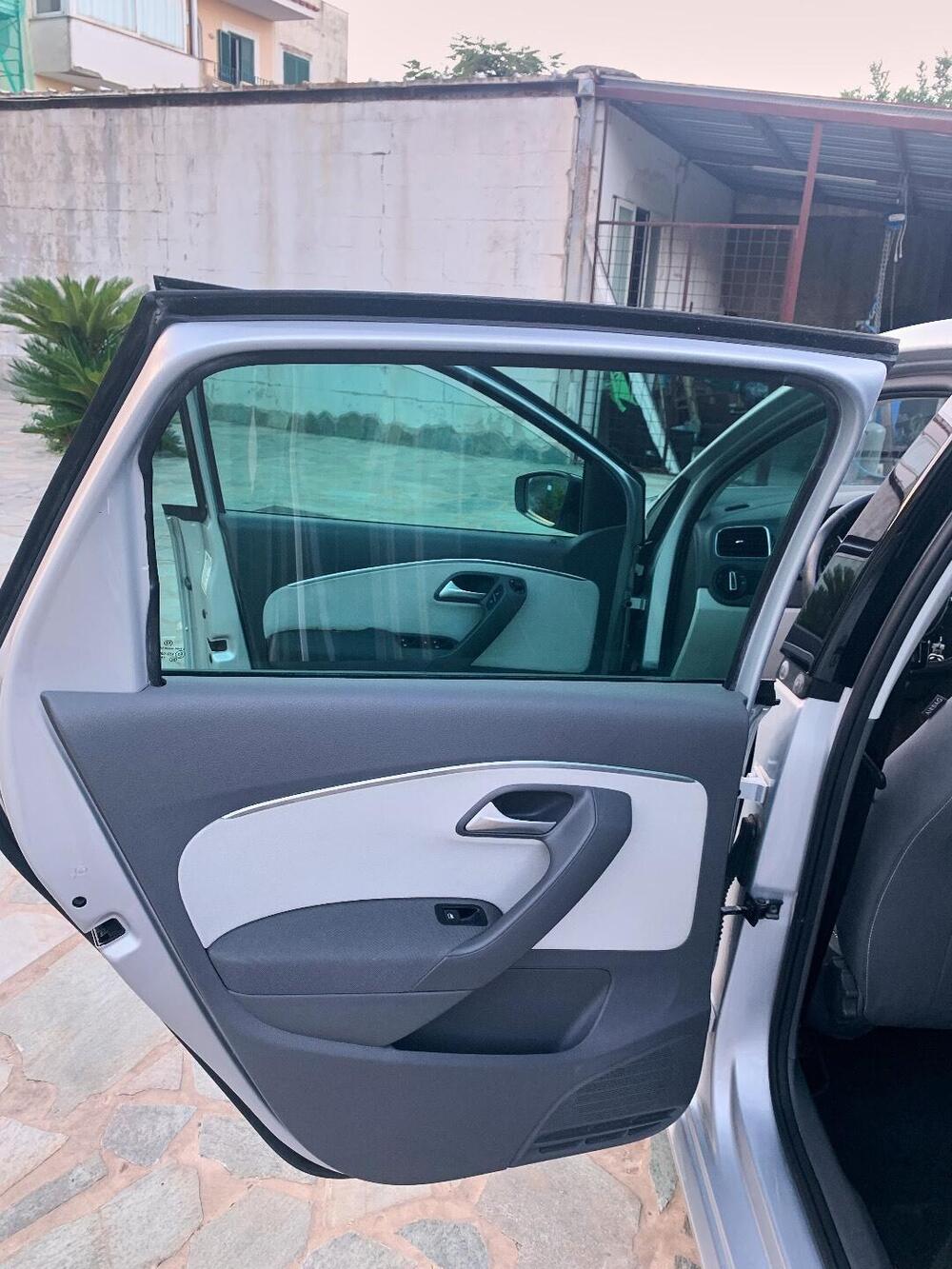 Volkswagen Polo usata a Napoli (12)