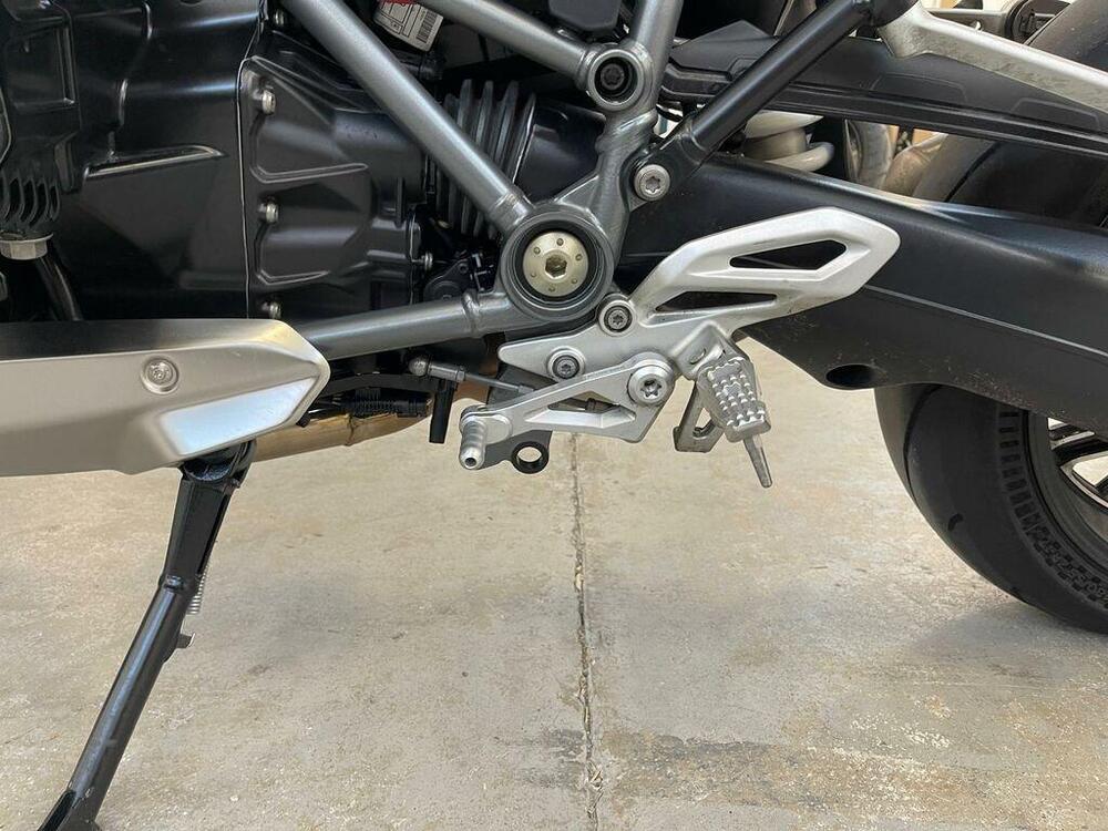 Bmw R 1250 R (2021 - 25) (7)