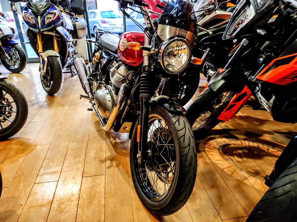 Royal Enfield Interceptor 650 (2021 - 26) (2)