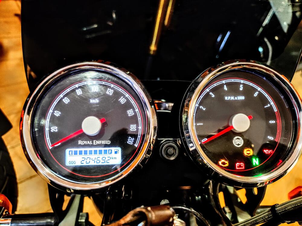 Royal Enfield Interceptor 650 (2021 - 26) (4)