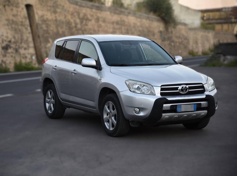 Toyota Rav4 usata a Catania (6)