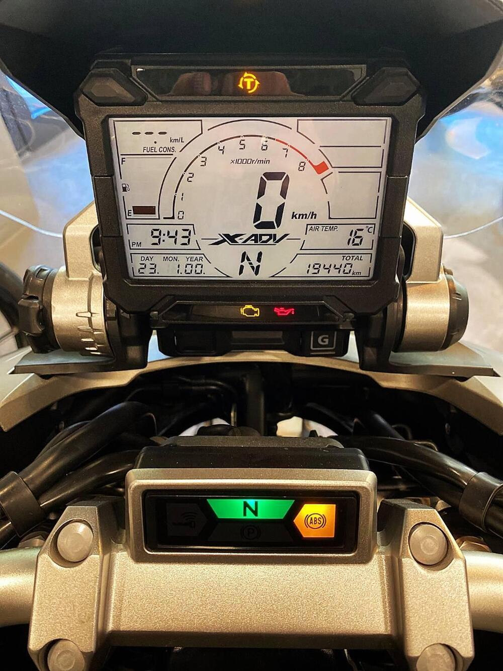 Honda X-ADV 750 (2018 - 20) (17)