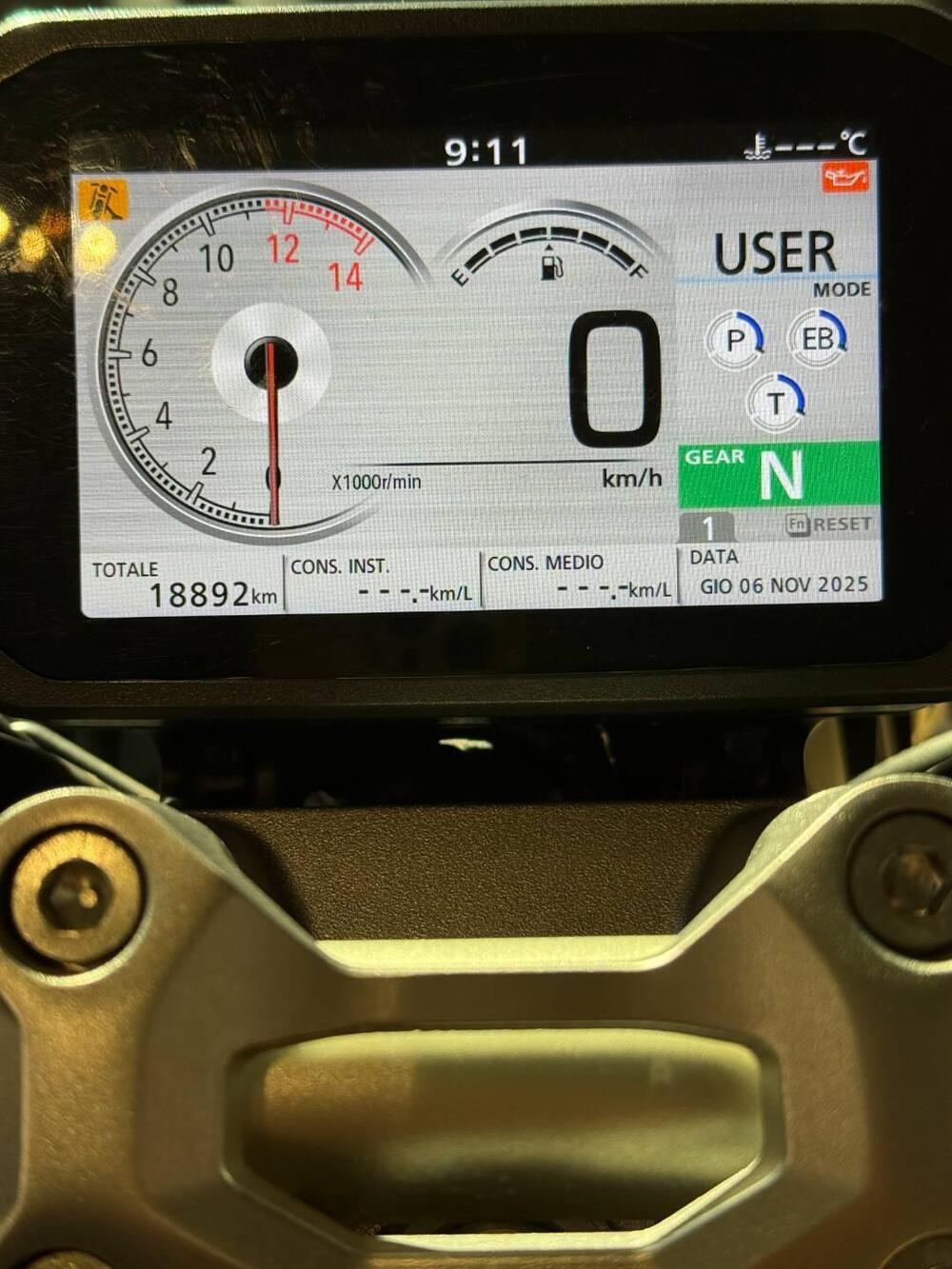 Honda CB 1000 R (2021 - 25) (12)