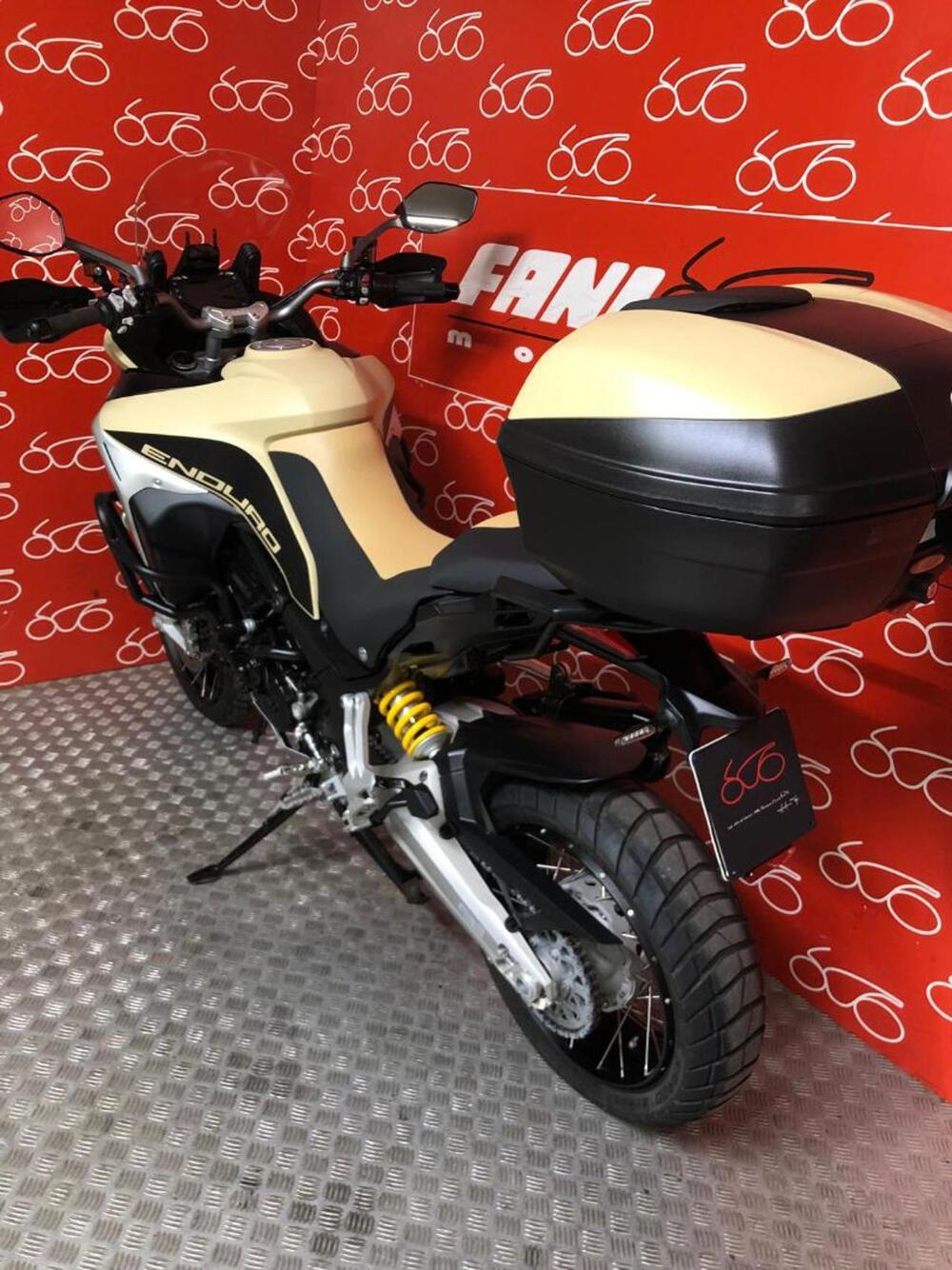 Ducati Multistrada 1200 Enduro Pro (2017 - 18) (4)