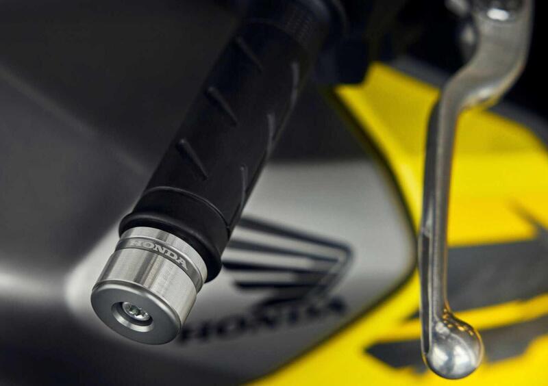 Honda CB 750 Hornet CB 750 Hornet (2026) (16)