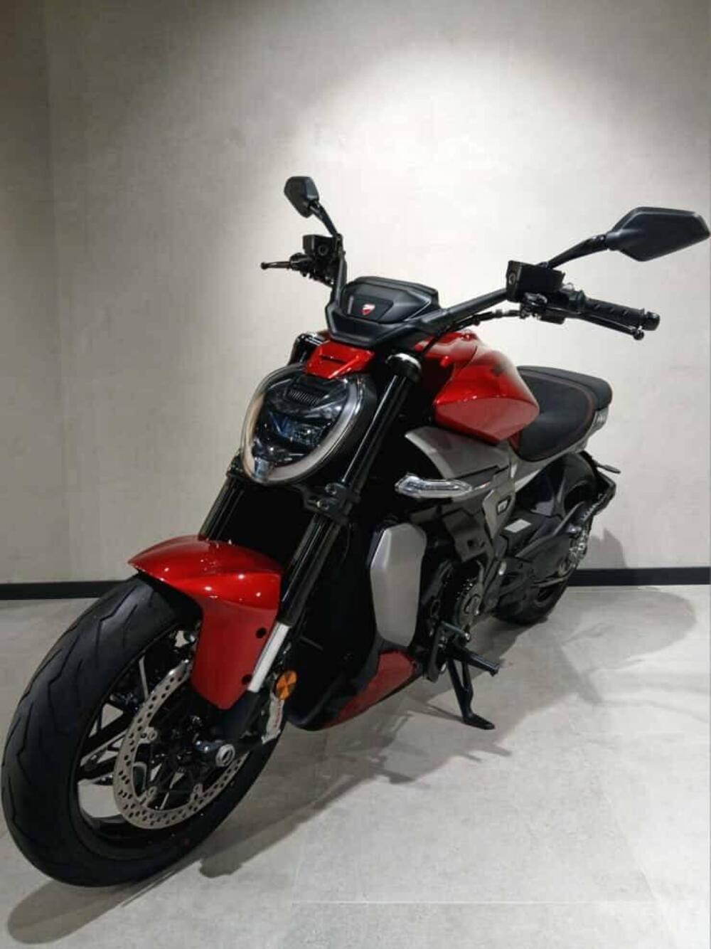 Ducati XDiavel V4 (2025 - 26) (4)