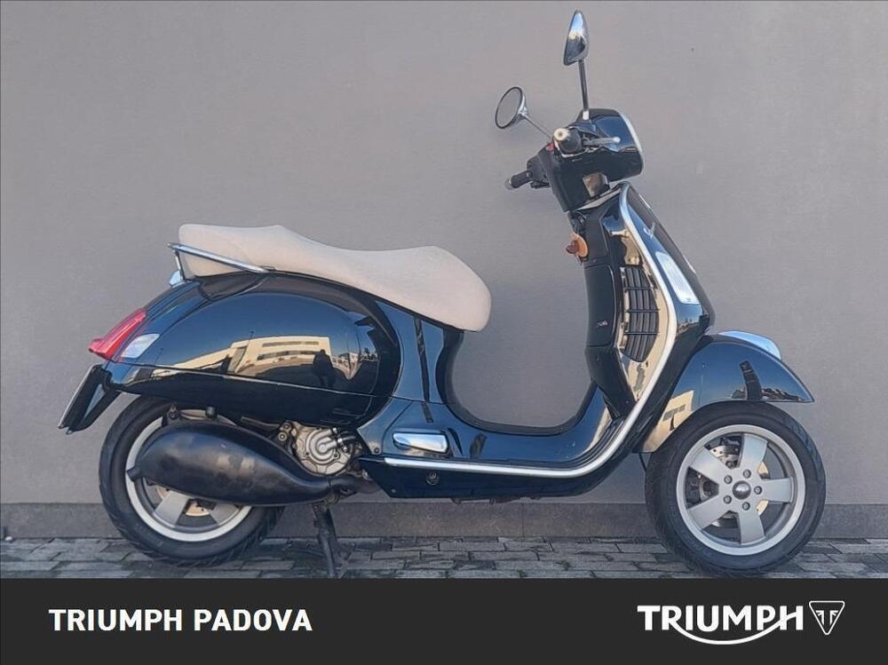Vespa GTS 250 i.e.