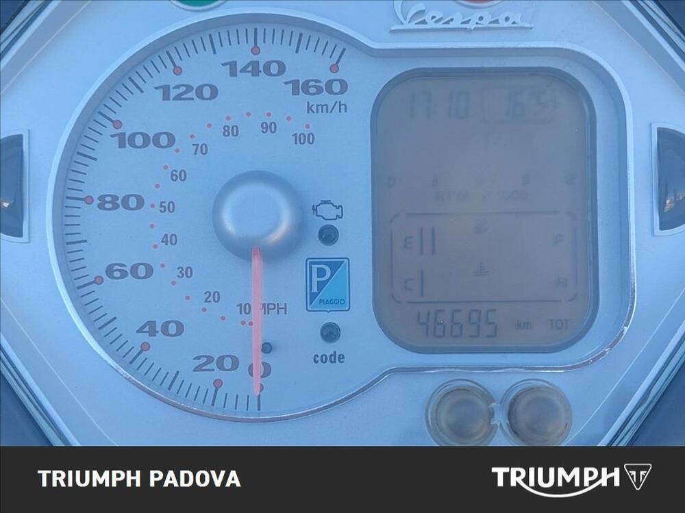 Vespa GTS 250 i.e. (13)