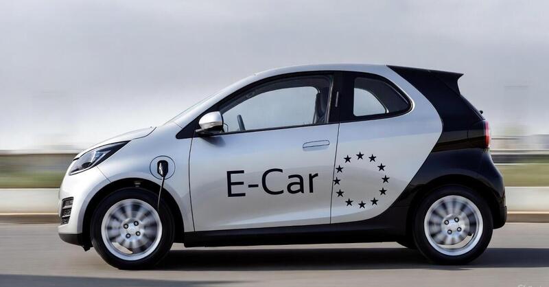 Arriva la E-Car: l&rsquo;auto economica &ldquo;salva Europa&rdquo; che cambier&agrave; tutto dal 2025