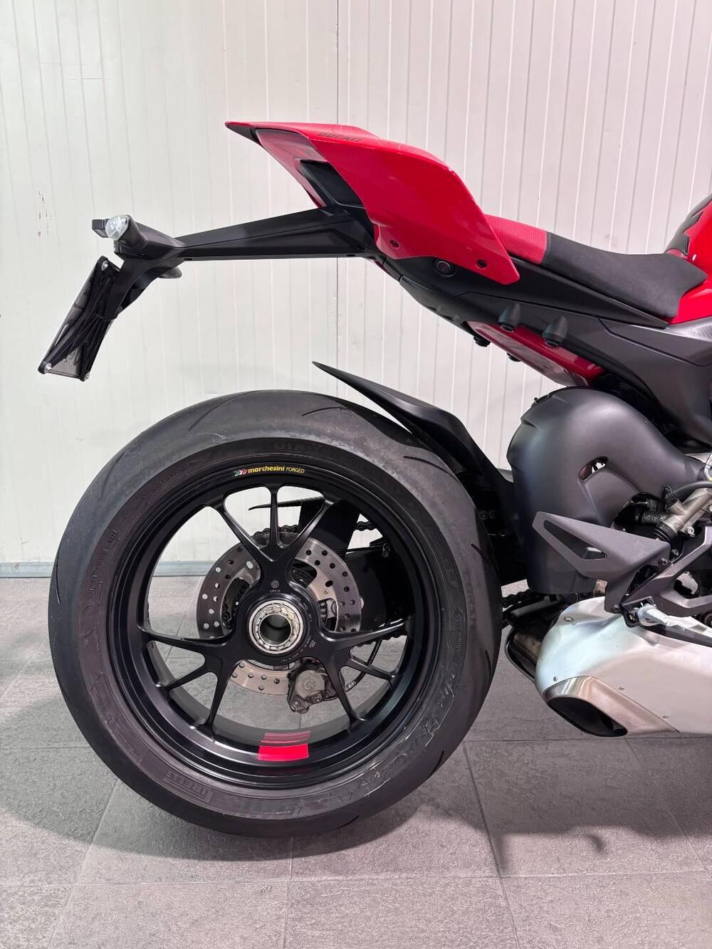 Ducati Streetfighter V4 S (2023 - 24) (2)