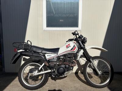 Yamaha XT 550 usata