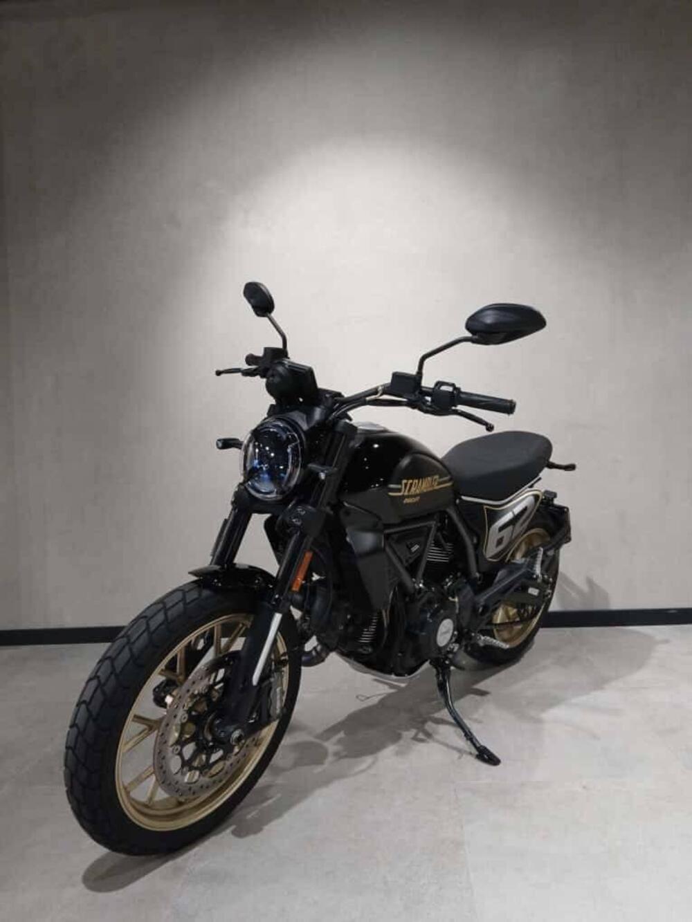Ducati Scrambler 800 Full Throttle (2025 - 26) (4)