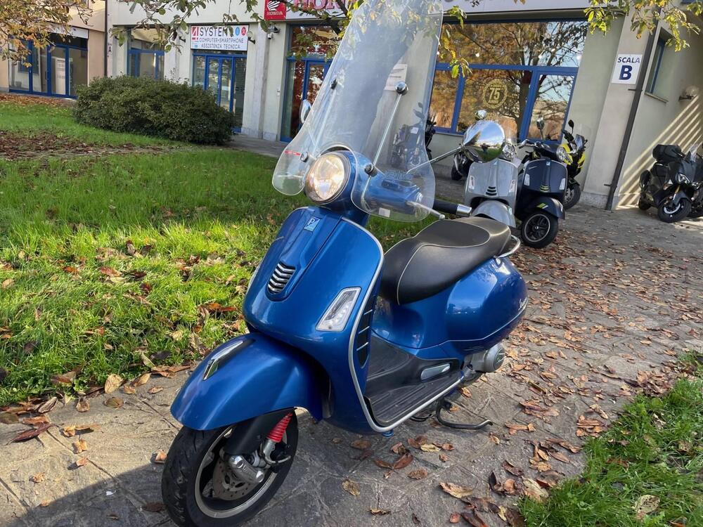 Vespa GTS 300 ABS (2014 - 16) (2)