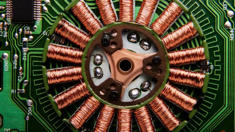 Mobilit&agrave; elettrica rigenerata: come 1.500 scooter usati stanno rivoluzionando lo sharing italiano