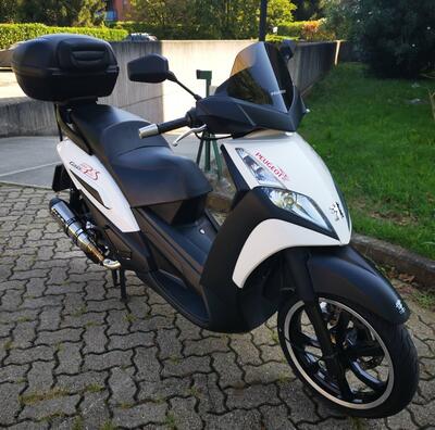 Peugeot Geopolis 400 usata