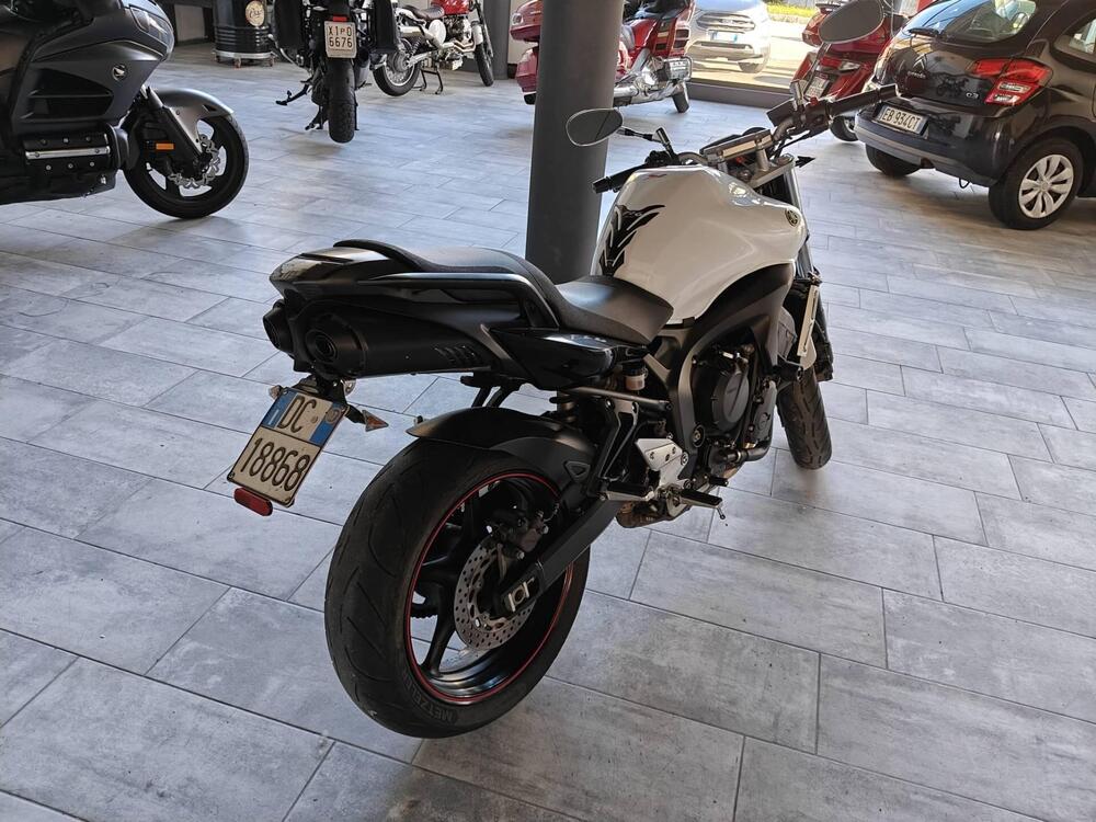 Yamaha FZ6 S2 (2007 - 11) (2)