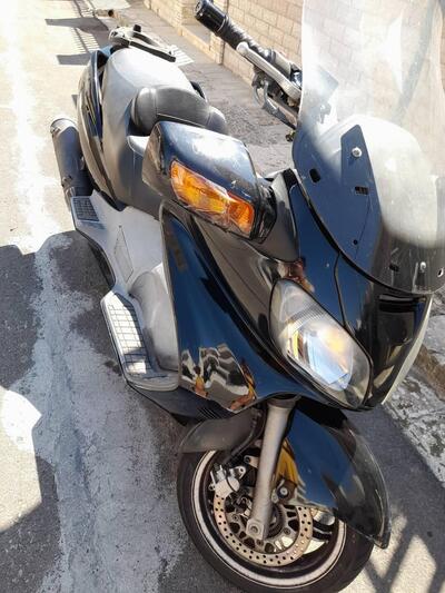 Suzuki Burgman AN 650 Executive (2004 - 06) usata