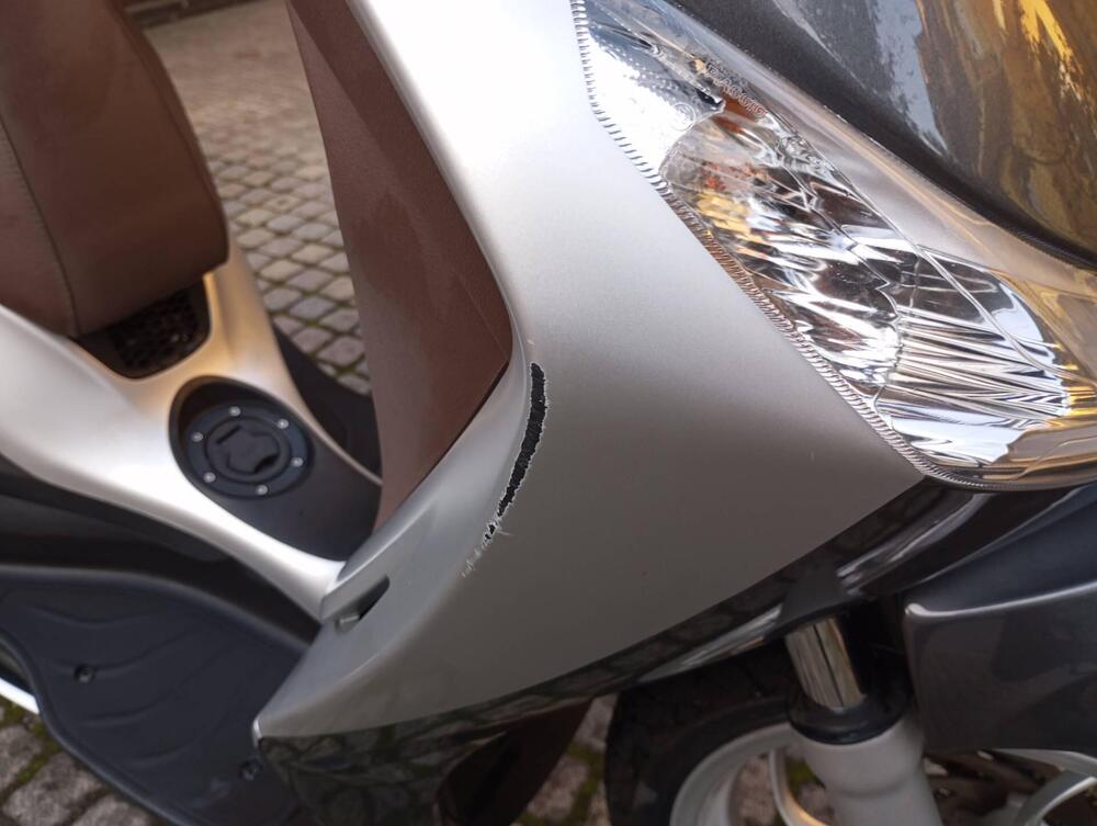 Piaggio Medley 125 ABS (2016 - 19) (6)