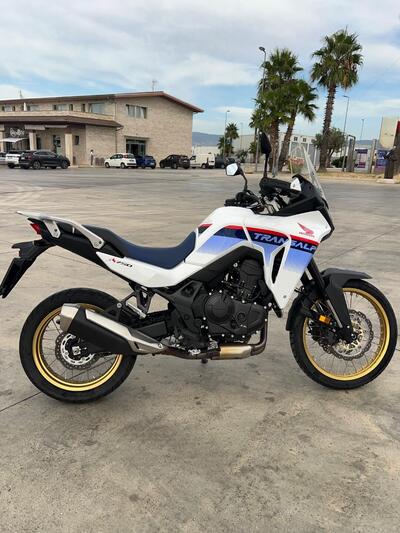 Honda Transalp XL750 Easy Travel (2023 - 24) usata