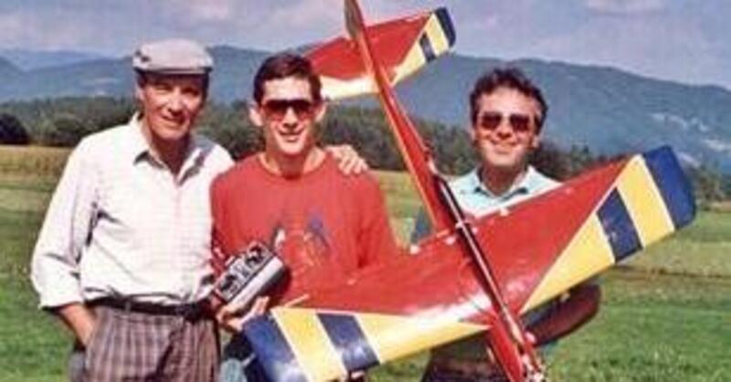 F1. Ayrton Senna, svelata la sua passione segreta: all&rsquo;asta un cimelio unico costruito solo per lui