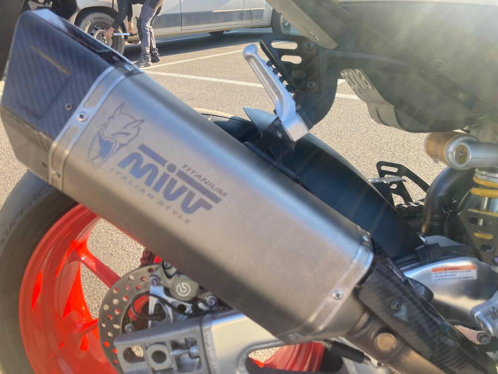 Aprilia RSV4 1100 (2021 - 24) (2)