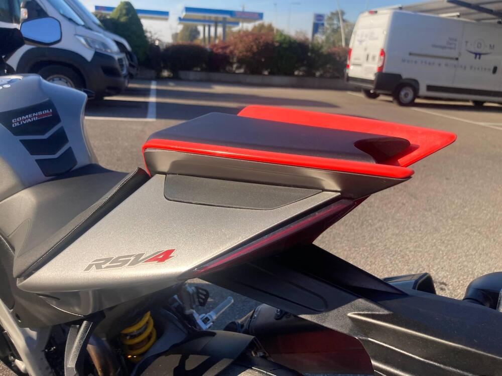 Aprilia RSV4 1100 (2021 - 24) (9)