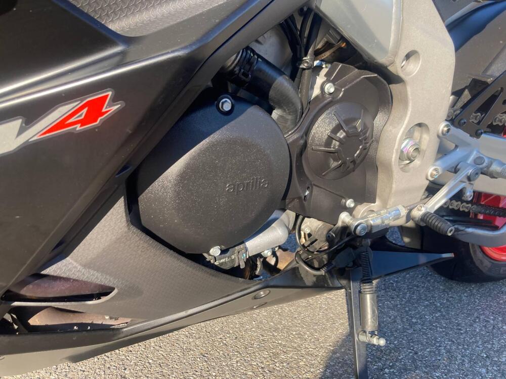 Aprilia RSV4 1100 (2021 - 24) (12)