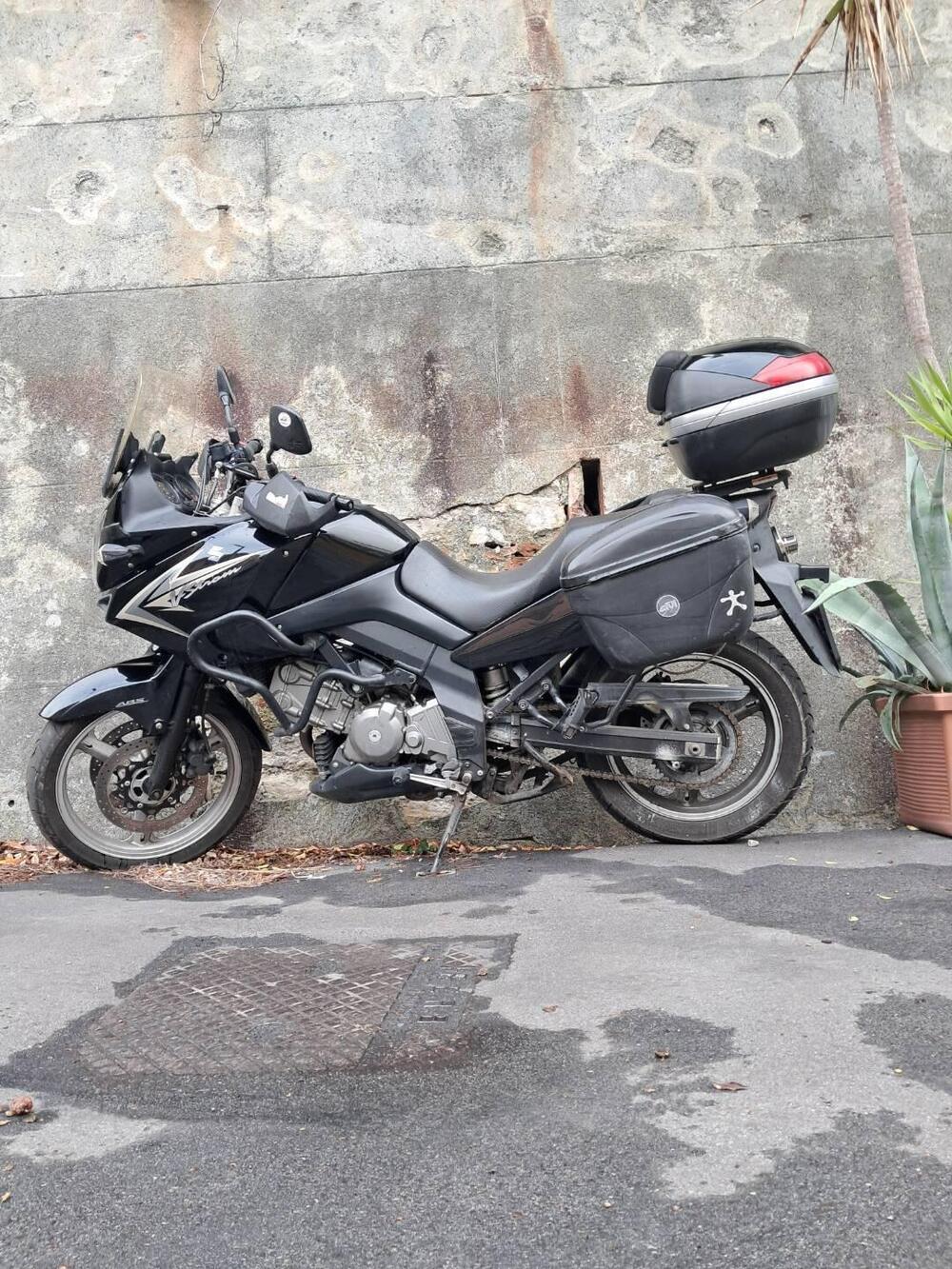 Suzuki V-Strom 650 Traveller ABS (2008 - 11)