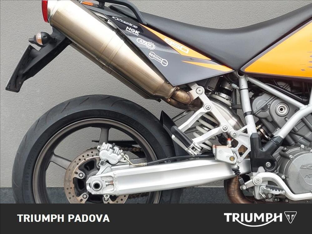 KTM 950 Supermoto (2005) (2)