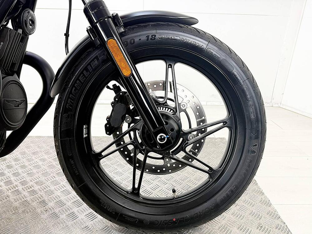 Moto Guzzi V7 Stone Corsa (2023 - 25) (13)