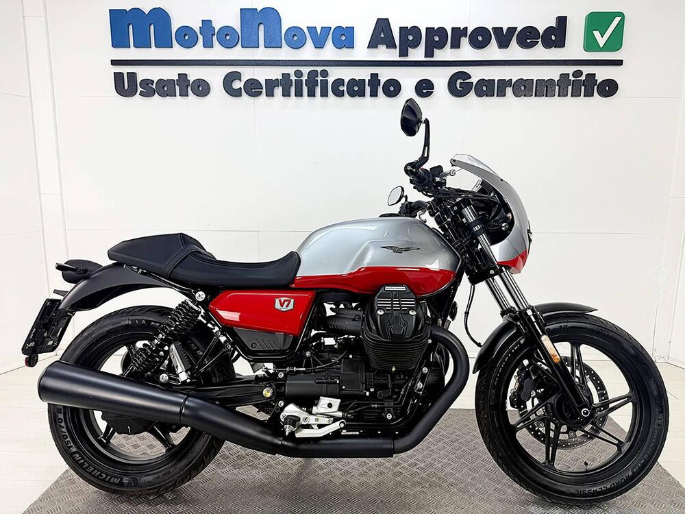 Moto Guzzi V7 Stone Corsa (2023 - 25) (4)