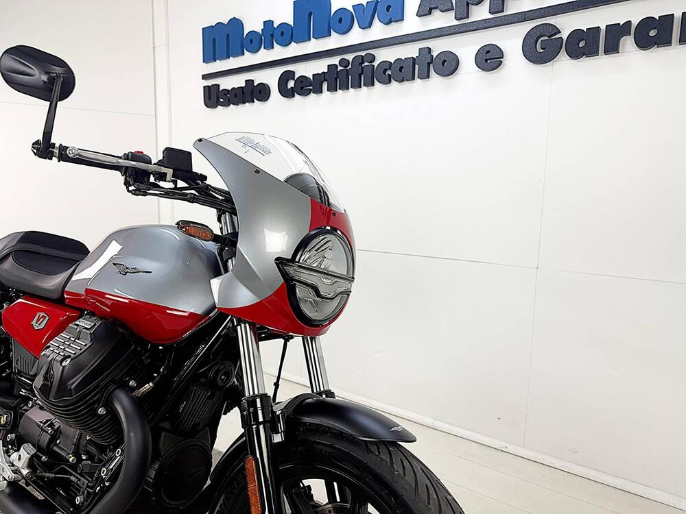 Moto Guzzi V7 Stone Corsa (2023 - 25) (12)