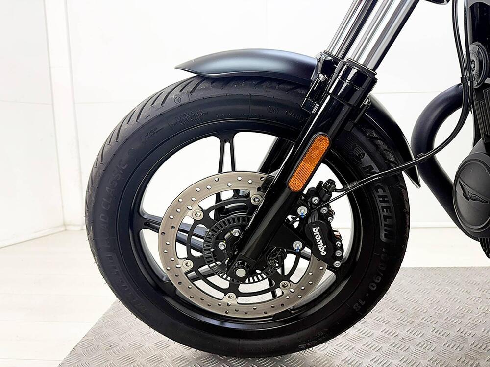 Moto Guzzi V7 Stone Corsa (2023 - 25) (14)