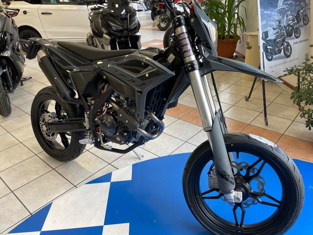 Betamotor RR 125 4T Motard T - X Special Edition (2025 - 26)