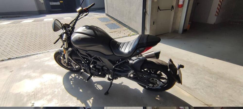 Benelli 502 C (2021 - 25) (4)