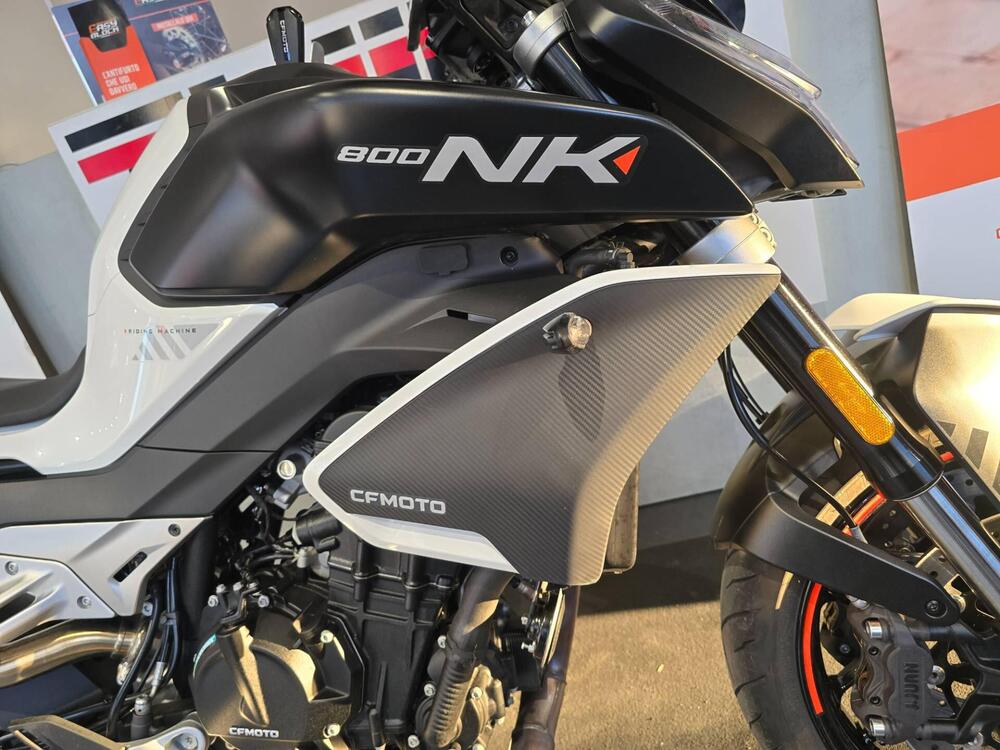 CFMOTO 800NK Advanced (2023 - 26) (12)