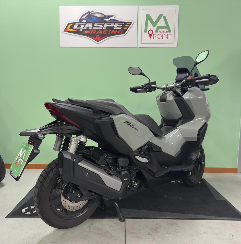 Honda ADV 350 (2022 - 24) (5)
