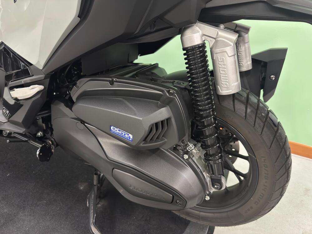 Honda ADV 350 (2022 - 24) (8)