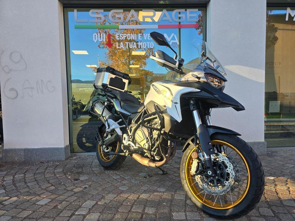 QJ Motor SRT 700 X (2024 - 25) (3)