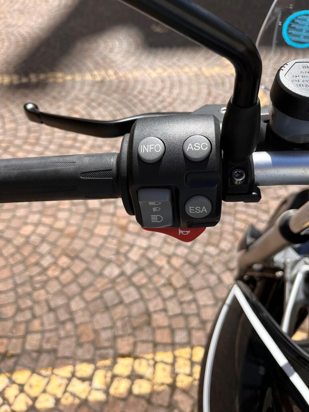 Bmw R 1200 R (2006 - 11) (7)