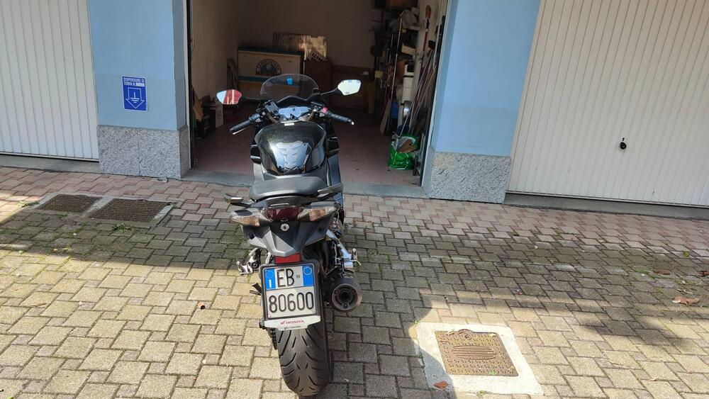 Honda VFR 800 F (2014 - 16) (2)