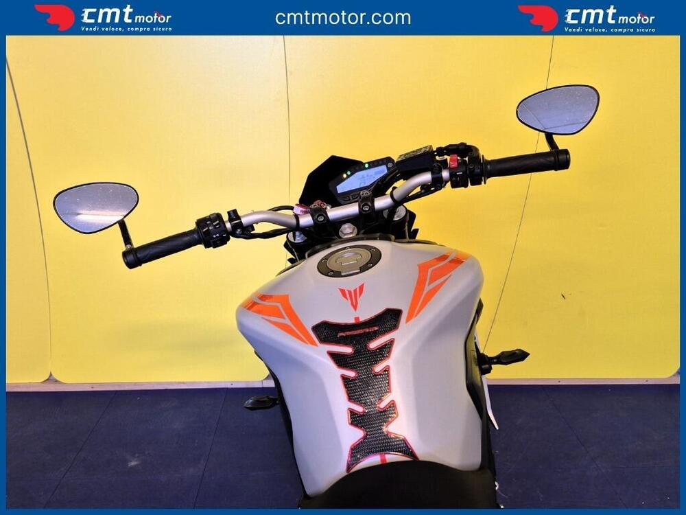 Yamaha MT-09 (2017 - 20) (10)