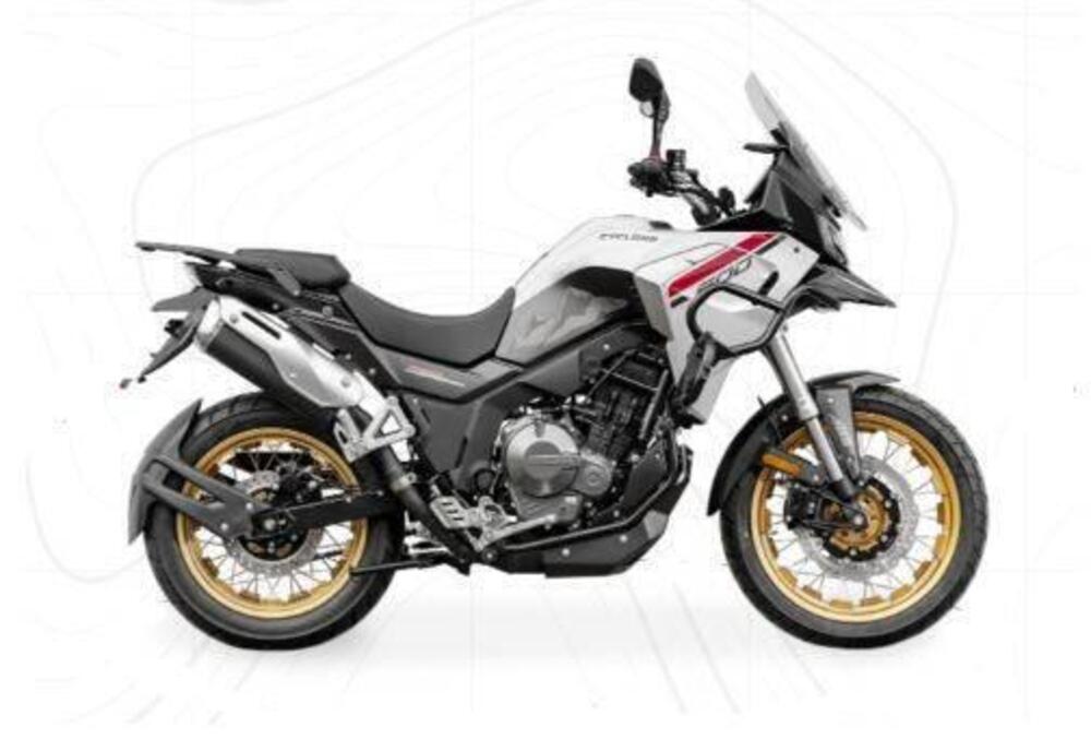 Cyclone RX600 (2025 - 26) (5)