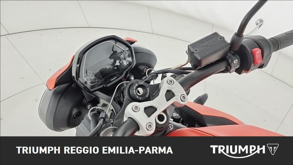 Triumph Street Triple R (2009 - 12) (9)