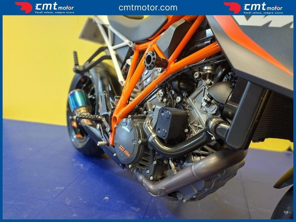 KTM 1290 Super Duke R ABS (2014 - 16) (9)